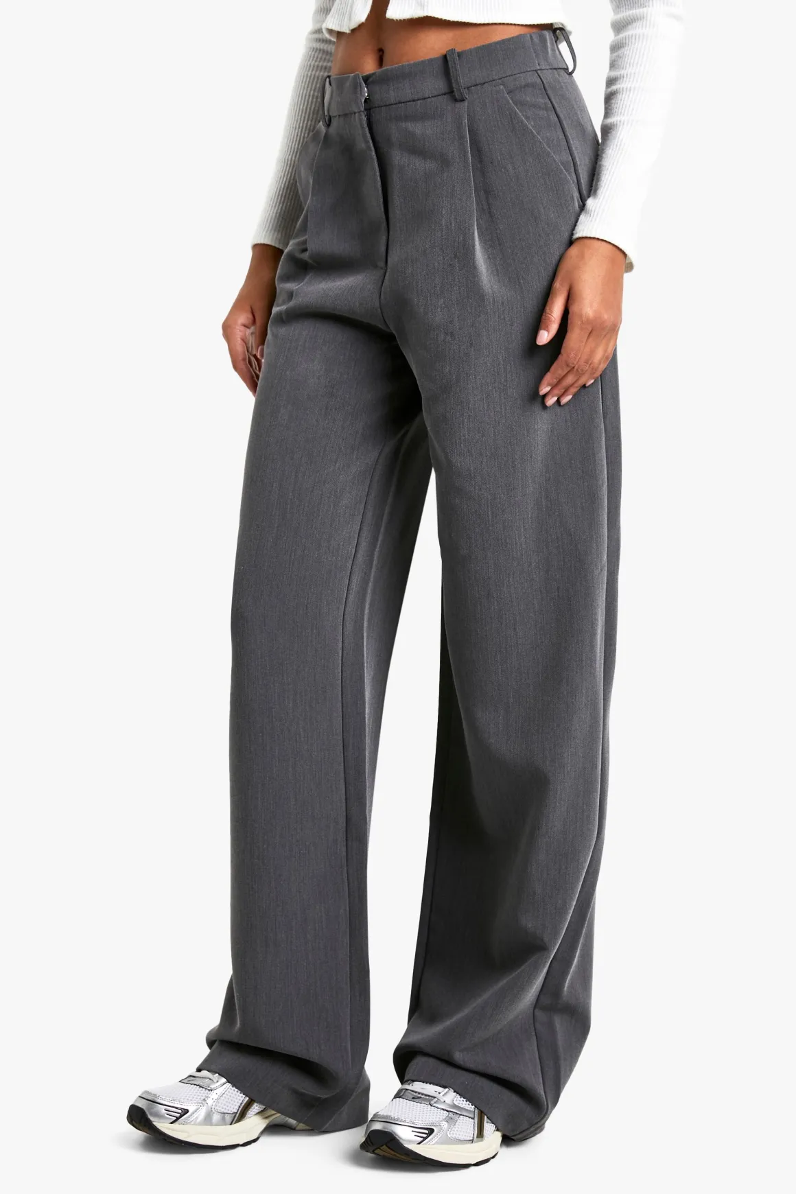 Pantalon Tailleur Large Et Long À Jambes Évasées