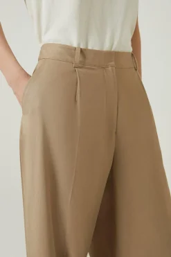 Pantalon Tailleur Large Plissé en Tencel Coton