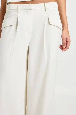 Pantalon Tailleur Large À Rabats De Poche