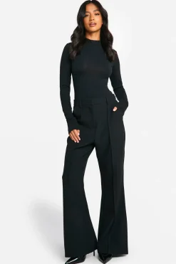 Pantalon Tailleur Petite À Jambes Évasées Essential