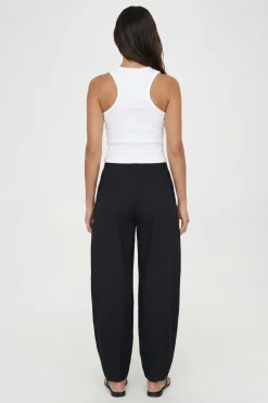 boohoo Pantalon Tailleur Petite À Jambes Larges Avec Taille Plissée<Femme Pantalons