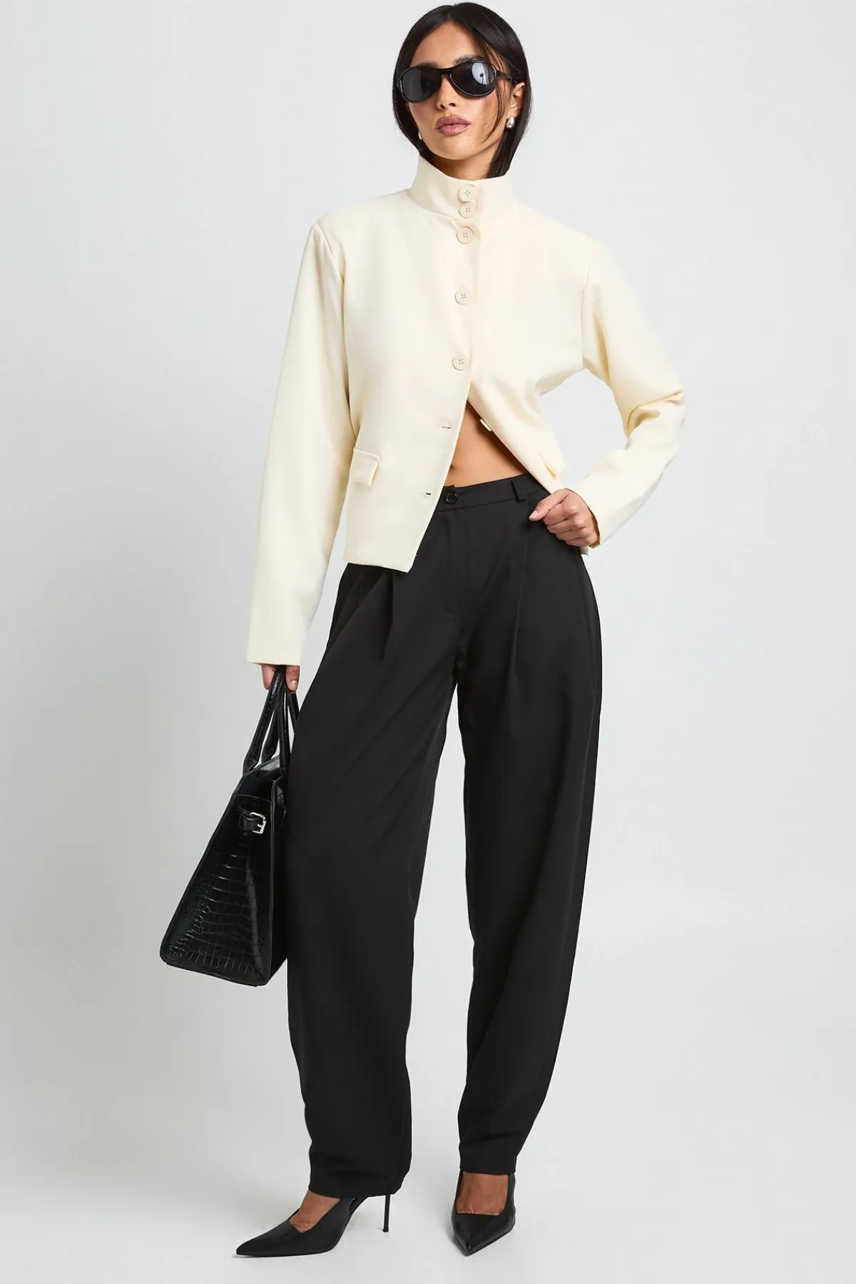 boohoo Pantalon Tailleur À Pinces Et Jambes Tonneau<Femme Pantalons