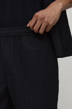 boohooMAN Pantalon Texturé À Plis Irréguliers Coupe Fuselée<Homme Tout Afficher|Pantalons Grande Taille