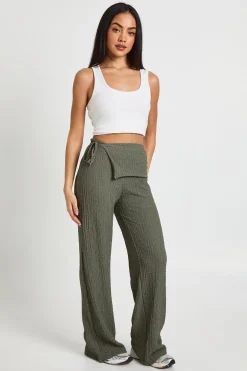 Pantalon texturé à taille nouée et jambes droites