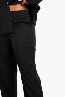 boohoo Pantalon tissé ajusté coupe slim, jambe droite<Femme Pantalons|Tailleurs