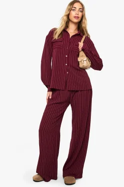 boohoo Pantalon tissé à rayures, plissé, à jambe large<Femme Pantalons|Looks De Rentrée
