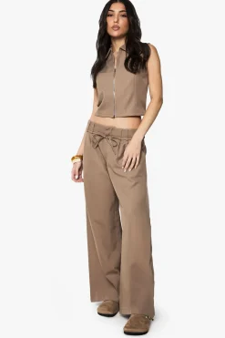 Pantalon tissé sur mesure à ceinture et jambes larges