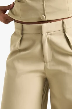 boohoo Pantalon tissé sur mesure plissé à jambes larges<Femme Pantalons|Tailleurs