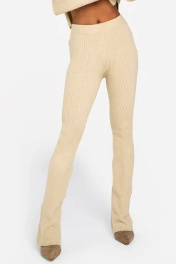boohoo Pantalon tricoté côtelé à jambes évasées Premium<Femme Pantalons|Pulls Et Gilets