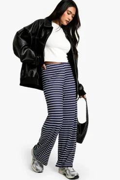 Pantalon ultra-doux à rayures