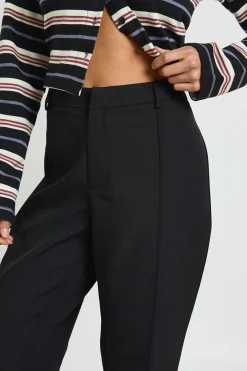 Pantalon Évasé Ajusté Petite Boohoo Basics