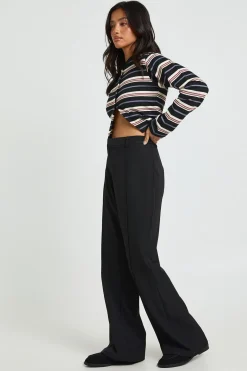 Pantalon Évasé Ajusté Petite Boohoo Basics