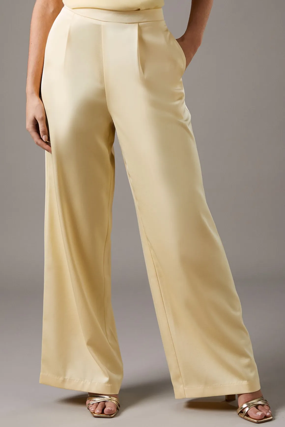 Pantalon Évasé en Satin