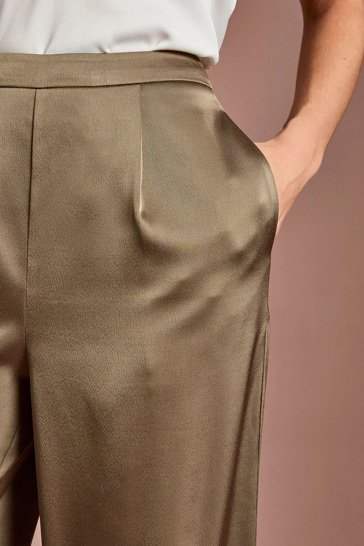Coast Pantalon Évasé En Satin<Femme Pantalons|Satin Et Dentelle