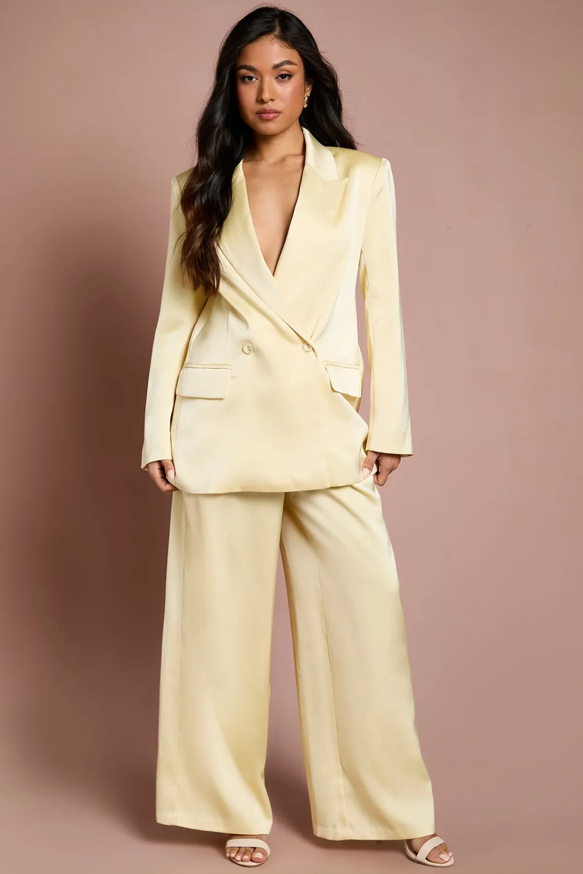 Coast Pantalon Évasé En Satin Petite<Femme Pantalons|Satin Et Dentelle