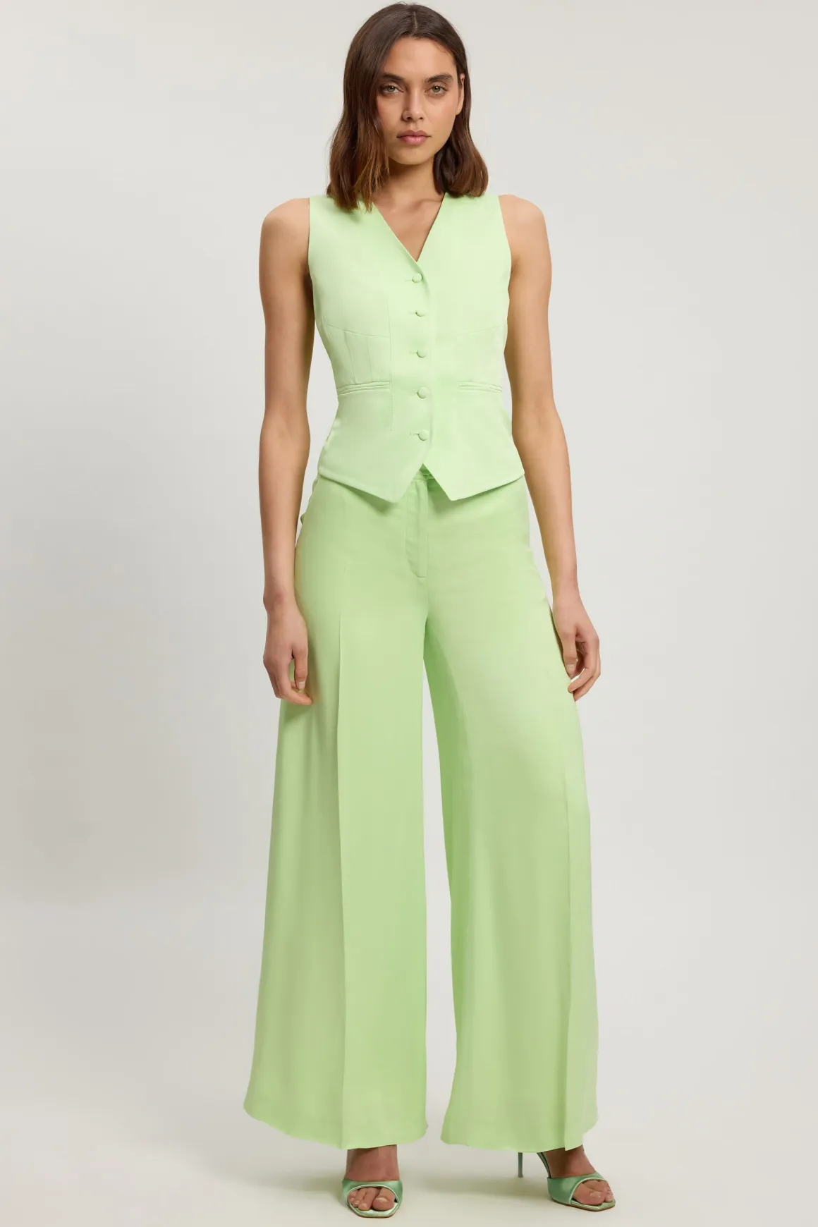 Pantalon Évasé Kick Flare Satiné Ajusté Petite