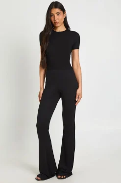 boohoo Pantalon Évasé Taille Haute Basique Coupe Tall<Femme Pantalons|Basiques