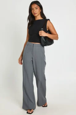 boohoo Pantalon Évasé Tailleur Petite Basics<Femme Pantalons