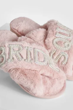 Pantoufles ornées "Bride Squad" pour mariée