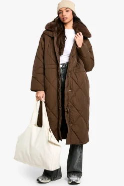 Parka longue matelassée à bordure en synthétique
