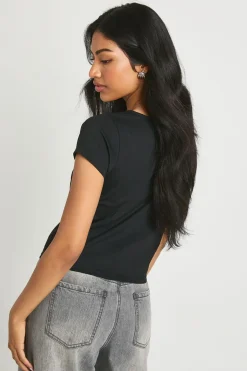 Peached Sculpt Popper Through Short Sleeve Top
