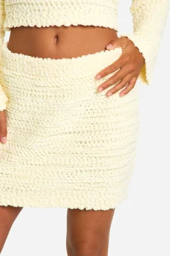 Petite Boucle Mini Jupe