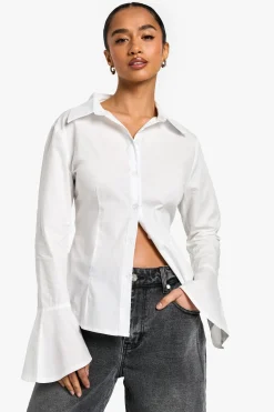 Petite Chemise à Manches Évasées et Taille Cintrée