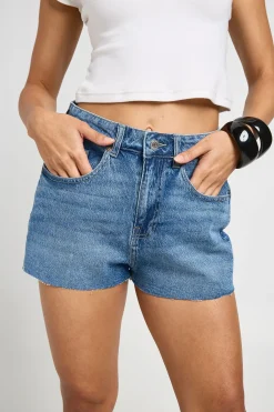 boohoo Petite Denim Mini Short<Femme Denim|Shorts