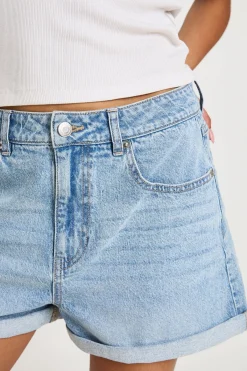 boohoo Petite Denim Mom Short<Femme Denim|Shorts