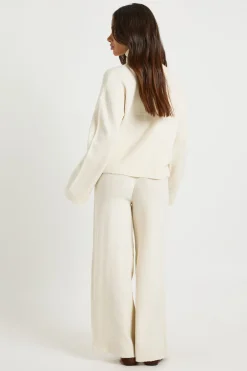 Petite ensemble coordonné : pull oversize ultra-doux à col roulé et pantalon à jambes larges
