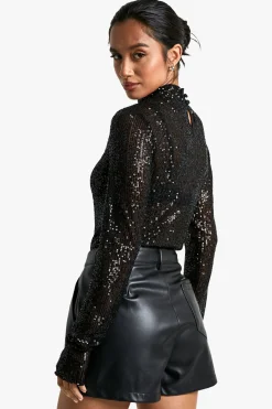 boohoo Petite haut à paillettes à col haut et manches longues<Femme Tops