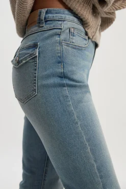 boohoo Petite Jean Bootcut Y2K à taille mi-haute<Femme Denim|Jeans