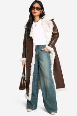 boohoo Petite Manteau Long en synthétique<Femme Looks Chocolat|Manteaux Et Vestes D’Automne