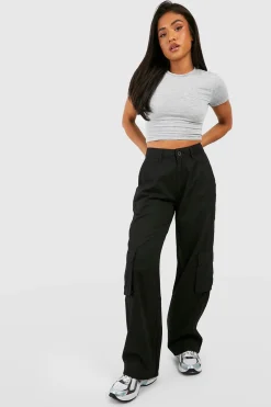 boohoo Petite Pantalon Cargo à Taille Haute en Twill et Coupe Droite<Femme Pantalons