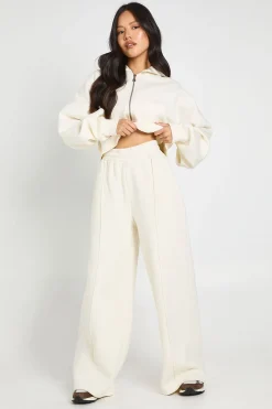 Petite Pintuck Detail Straight Leg Jogger