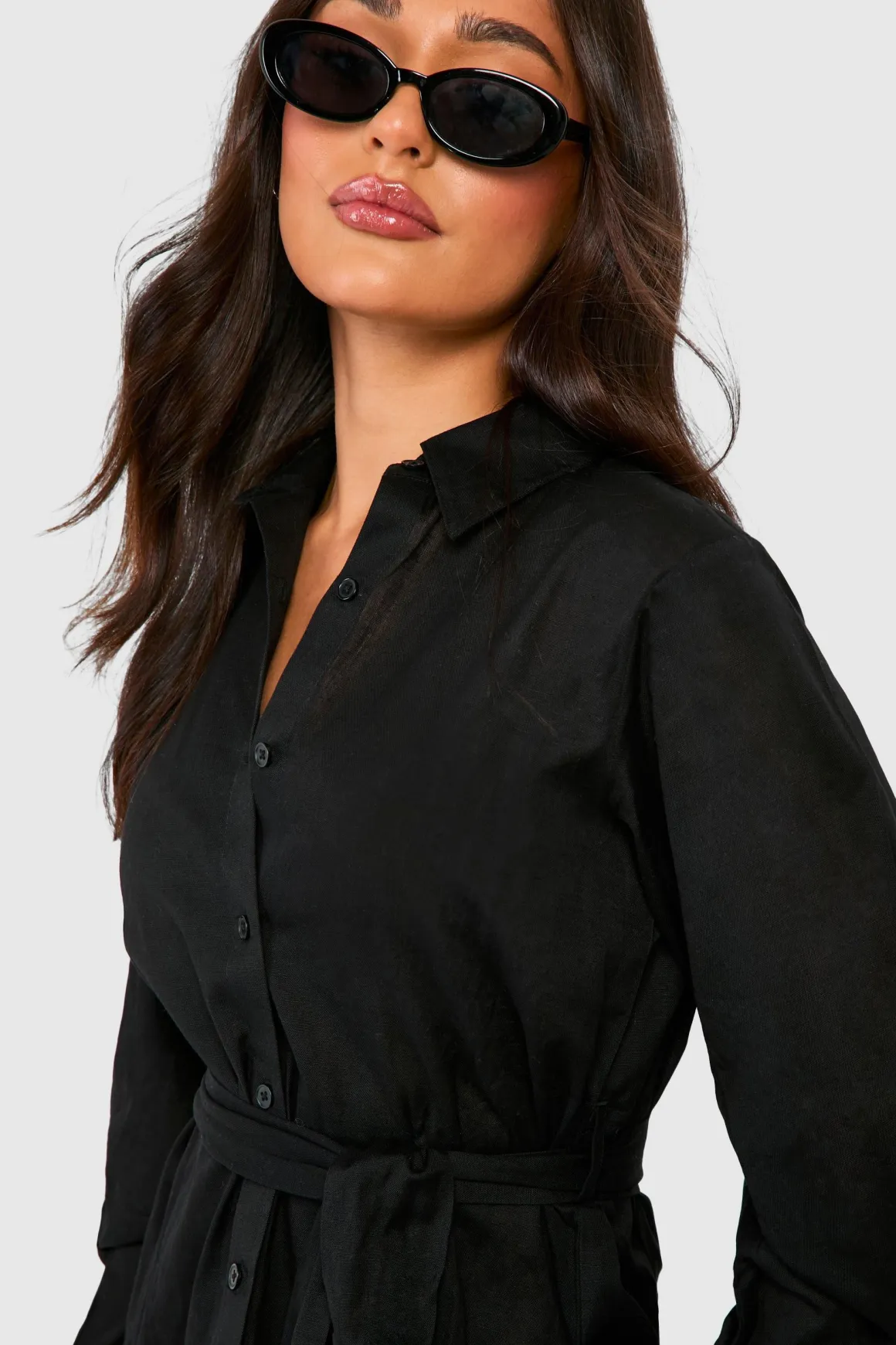 Petite robe chemise à ceinture effet lin