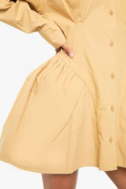 Petite robe chemise en popeline à ourlet volumineux