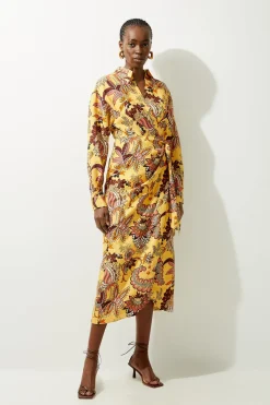 Petite robe chemise mi-longue en viscose et lin tissé