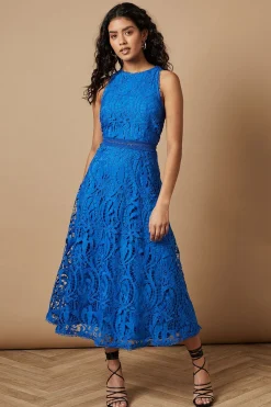Oasis Petite Robe En Dentelle À Col Licou<Femme Robes Mi-Longues|Satin Et Dentelle