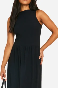 Petite - Robe longue plissée à dos nageur