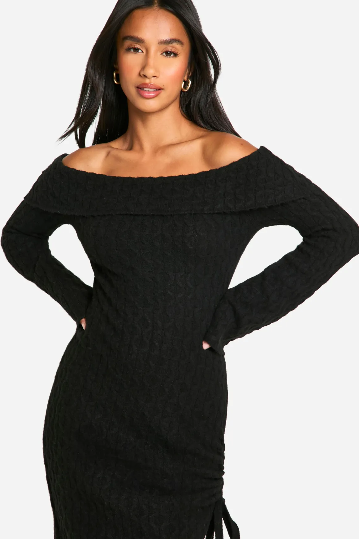 Petite Robe Maxi Bardot en Maille Câblée Douce avec Ourlet Asymétrique