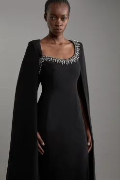 Petite robe maxi cape tissée en crêpe de viscose ornée de cristaux