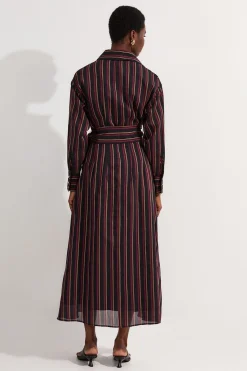 Petite robe maxi chemise sur mesure à ceinture en coton premium