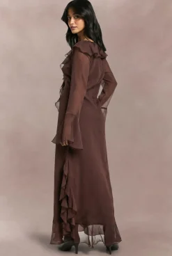 Petite Robe Maxi en Chiffon à Volants, Manches Évasées et Ceinture