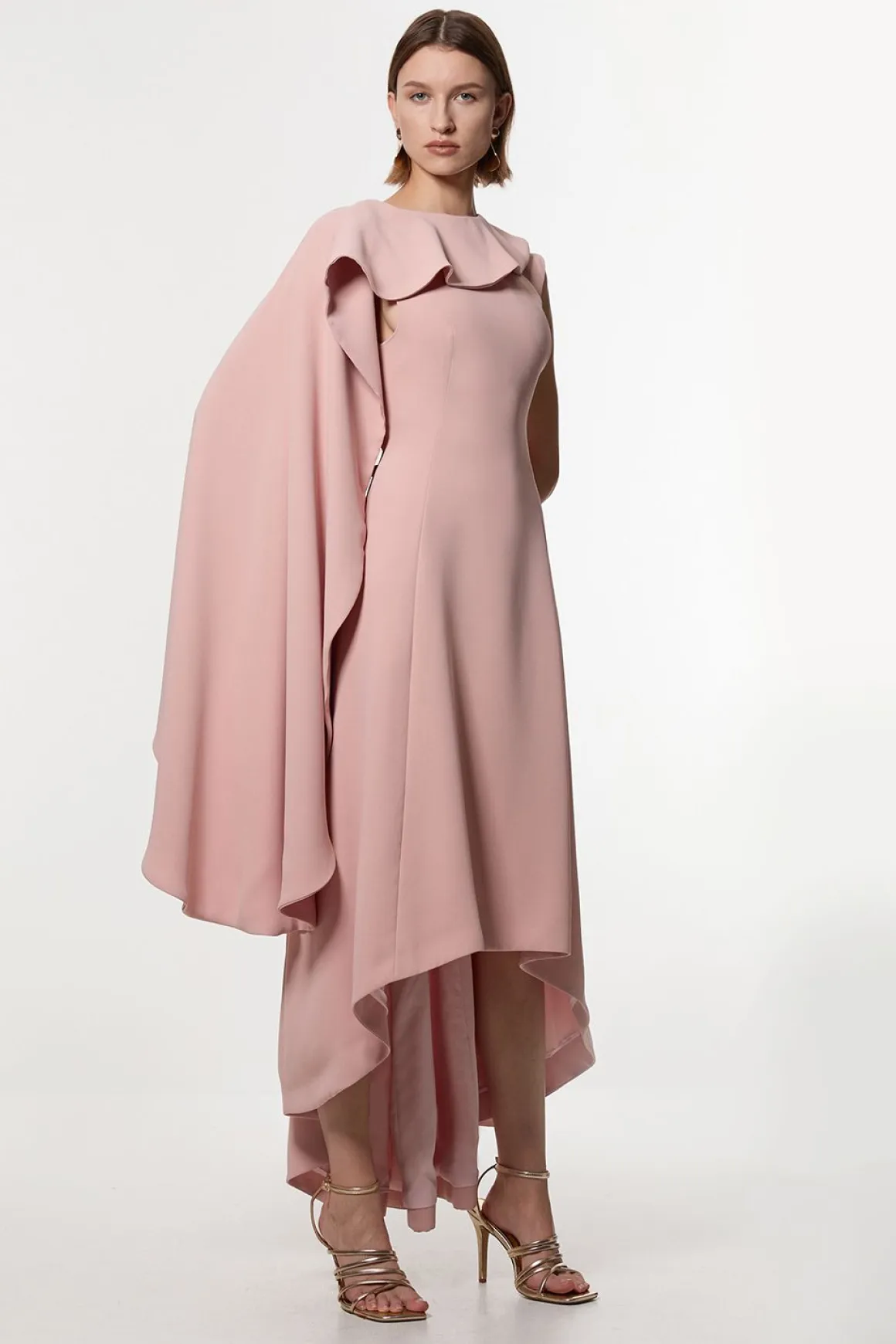 Petite robe maxi à jupe complète, coupe soft tailleur, avec détail de cape en blocs de couleurs