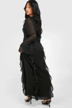 Petite robe maxi tissée à encolure plongeante, volants et manches évasées