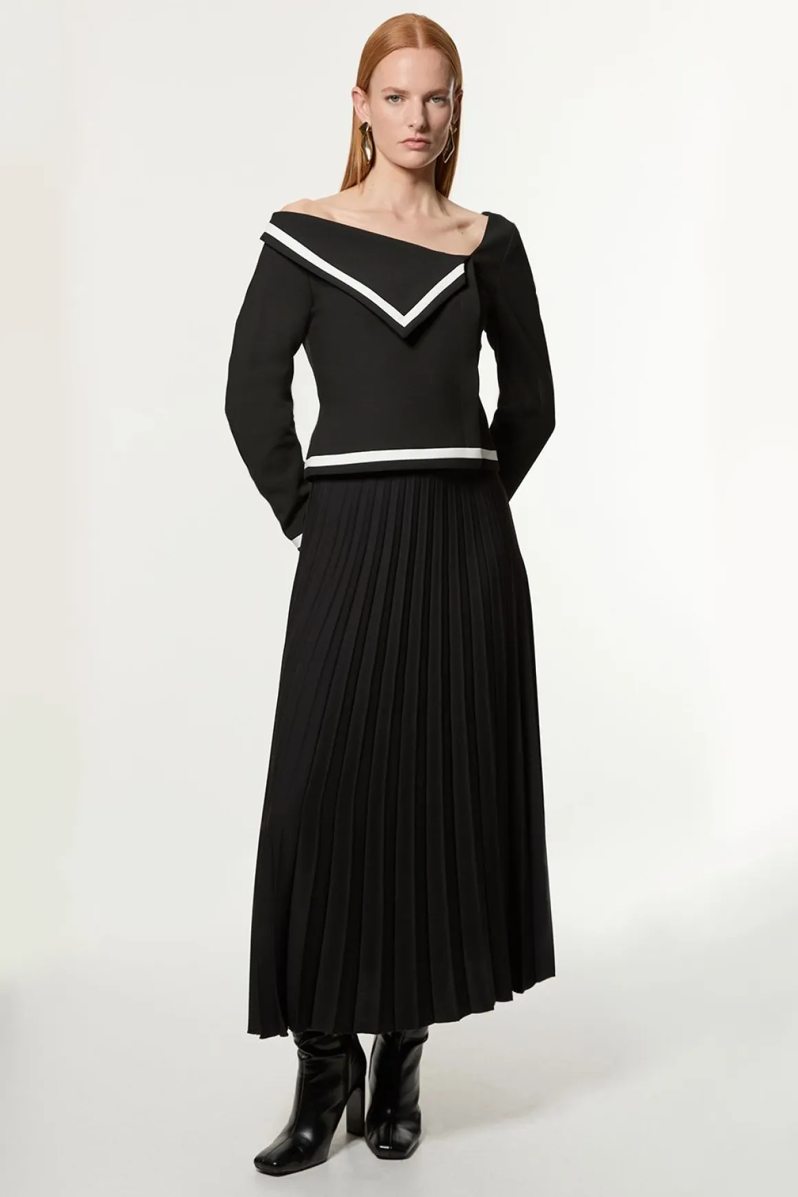 Petite Robe Midaxi Compact Stretch à Encolure Asymétrique, Bloc de Couleur, à Plis et Coupe Ajustée
