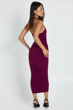 Petite robe midaxi à panneaux froncés et encolure halterneck