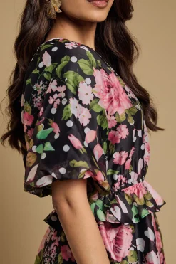 Petite Robe Midi À Corsage Froncé Manches Bouffantes Et Jupe À Volants