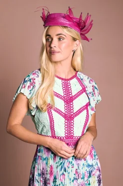 Coast Petite Robe Midi Plissée Lisa Tan À Imprimé Floral Avec Bordure En Dentelle<Femme Toutes Les Robes|Robes Mi-Longues